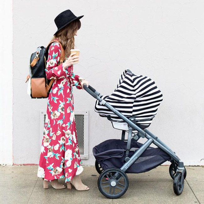 Mom Boss® 4-in-1 Multi-Use Nursing Cover and Scarf-gallery-25058714700