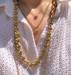 Vintage yellow 18K mariner link chain, 25.5 inch