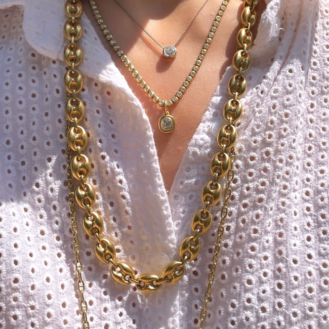 Vintage yellow 18K mariner link chain, 25.5 inch-gallery-55636989870395