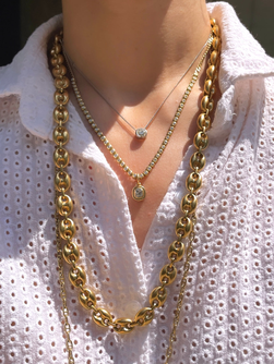 Vintage yellow 18K mariner link chain, 25.5 inch