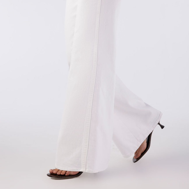 Frida <br> Alabaster-gallery-32930041823298
