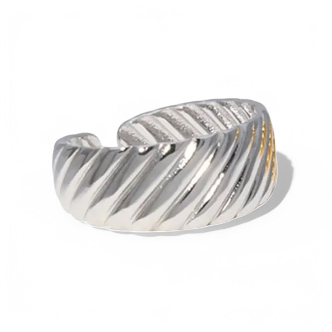 Diagonal Twist Ring-gallery-43553935884538