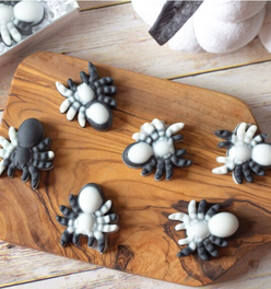 Itsy Bitsy Spider Coconut Wax Melts - Spooky Halloween Scented Delights