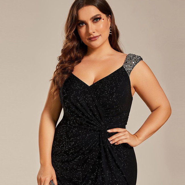 pretty NOIRE|Plus Size Glitter V-Neck High Slit Sequin Shoulder Strap Evening Dress-gallery-32647844724810