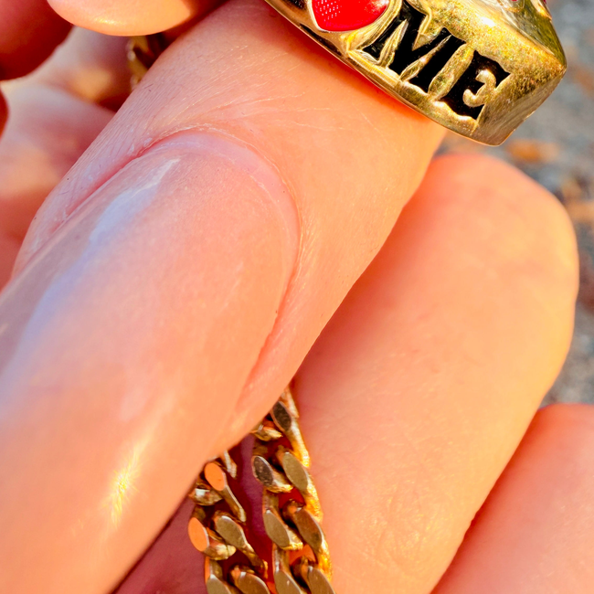 3GOG Original Bite Me Berry Pendant-gallery-56779616059707