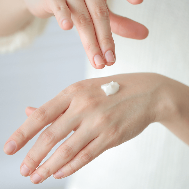 [In Your Heart] PDRN Spicule Ampoule & Calming Care Cream Duo-gallery-58715538817314