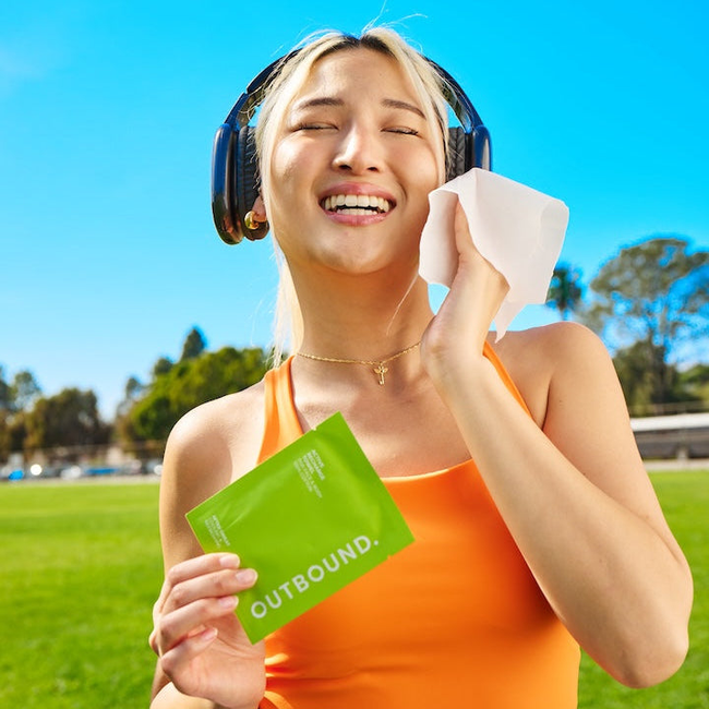 OUTBOUND Active Recharge Towel (8 Pack)-gallery-62784759267575