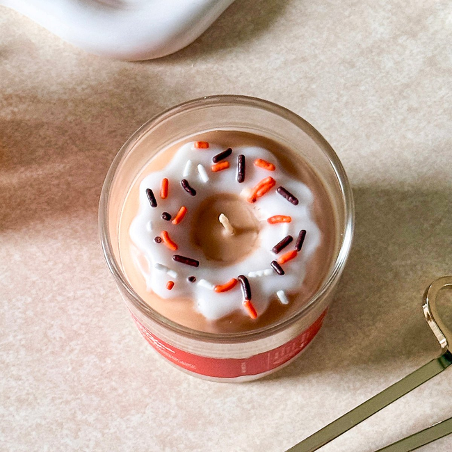 candier-lux-pumpkin-spice-candle-dessert-style.jpg