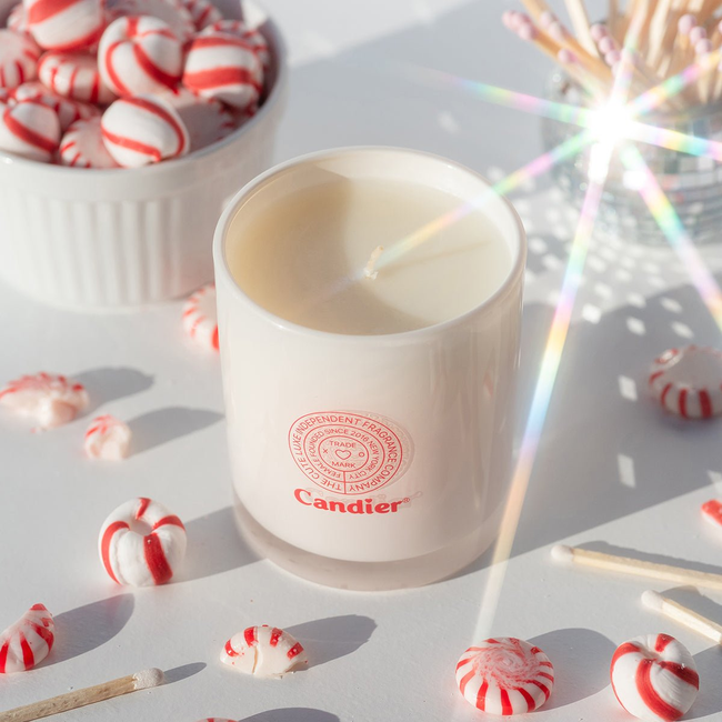 candier-peppermint-mocha-christmas-candle-closeup-cute-candles.jpg