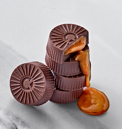 Castle & Key Dark Bourbon Caramel 9 PC