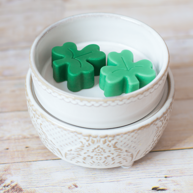 St.Patrick's Day Scented Wax Melts 6 | Sandalwood + Coconut 3 oz.-gallery-27954986942534
