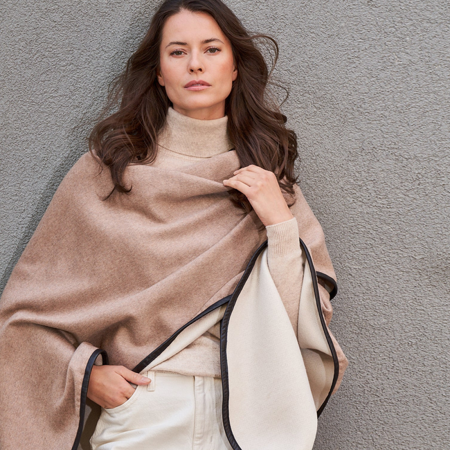 Roma Pure Cashmere Reversible Cape-gallery-43656091009304