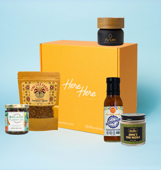 Chef-Curated Sauces & Seasonings Gift Basket