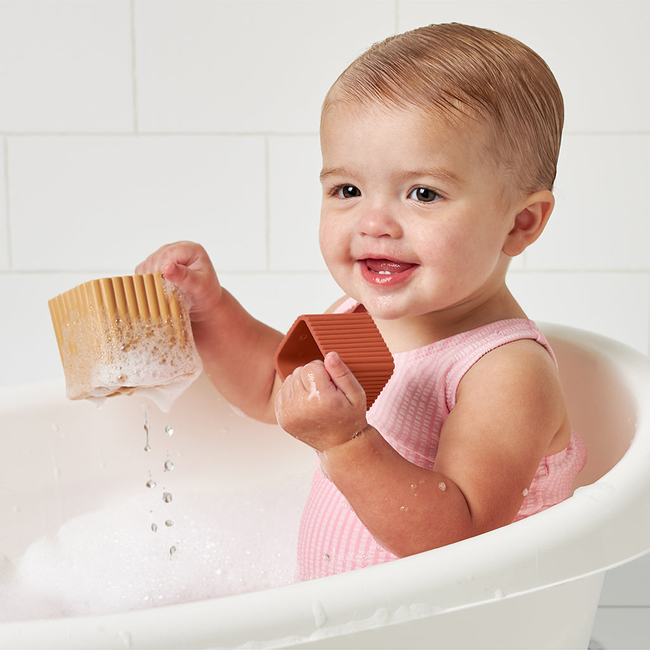 Itzy Sprinkle™ Bathtime Nesting Cups-gallery-37712491905195