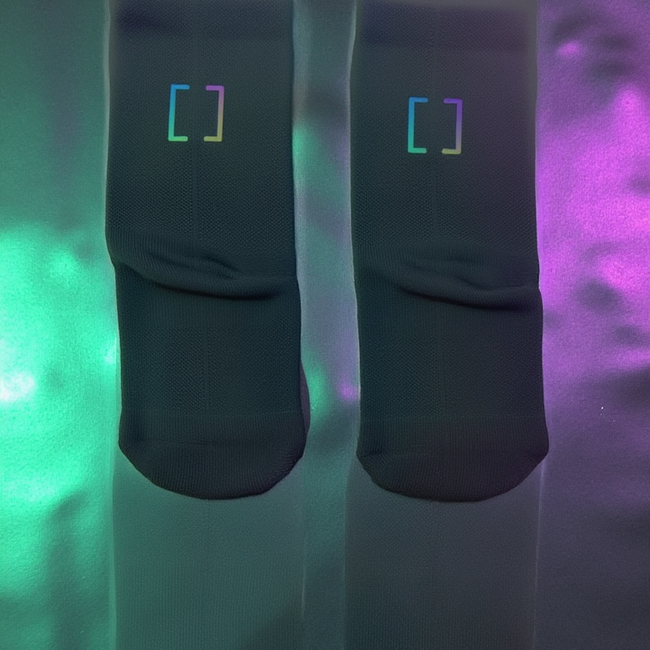 Between Spaces Reflect Socks-gallery-44477120446718