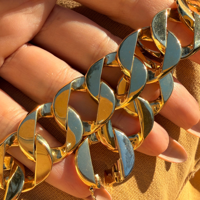 Vintage yellow 18K solid wide curb bracelet with continuous clasp, 8 inch (fits like 7.25 inch)-gallery-57096847884603