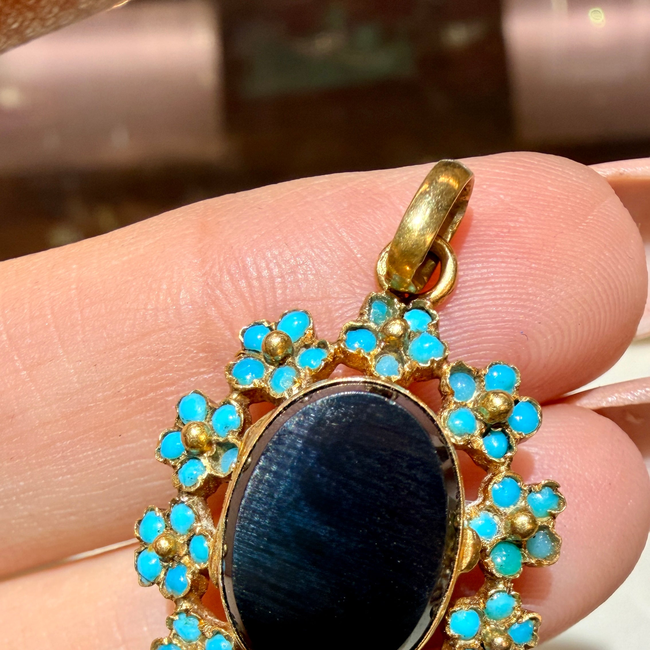 Antique yellow 18K French turquoise onyx and glass back locket-gallery-56843356143931