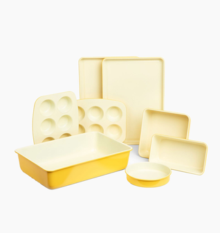 8-Piece Stackable Ceramic Bakeware Set