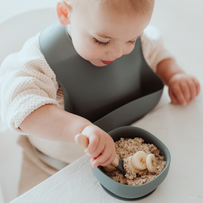 Silicone Feeding Bib-gallery-53123593568566