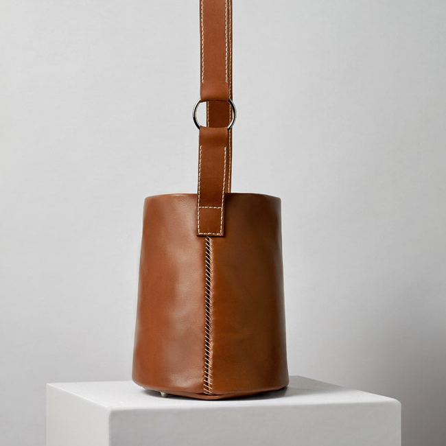 706 Bucket Bag in Cinnamon-gallery-5312597884995