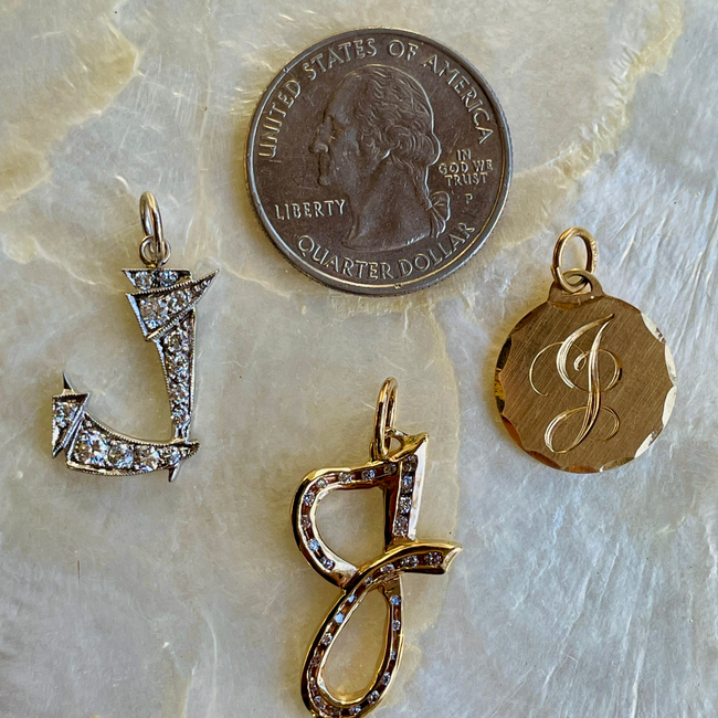 Vintage yellow 14K letter J engraved medallion charm-gallery-50764112101691
