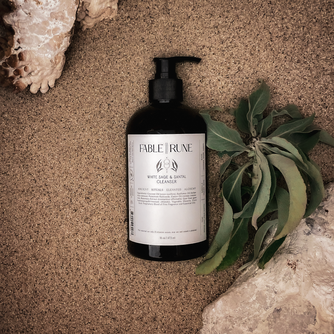WHITE SAGE & SANTAL BODY CLEANSER