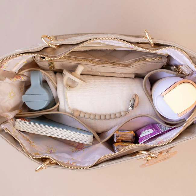 Essential Carryall Tote with Removable Diaper Clutch Beige-gallery-45336723914901