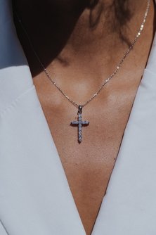 Donatella Moissanite Necklace