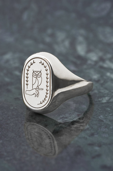 Athena Signet Ring in Silver, Size 7 (Seconds)