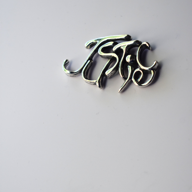 Justice Lapel Pin-gallery-33574156468290