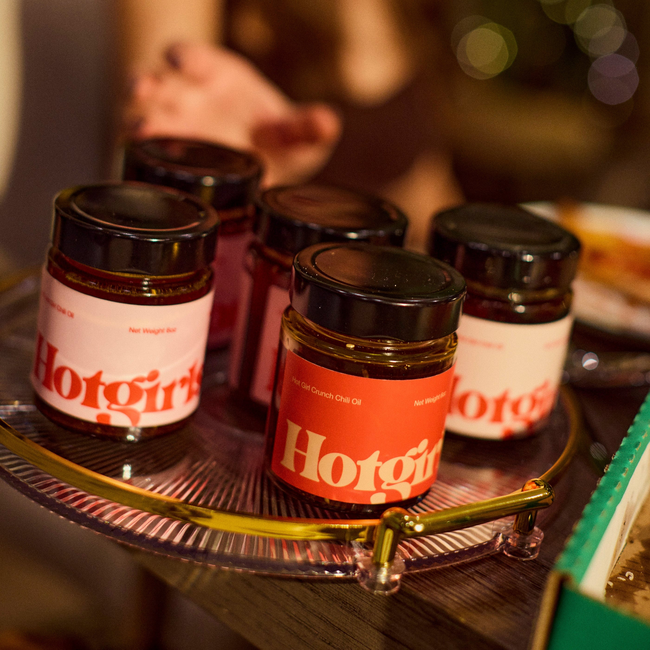 Hot Girl Trio of Chili Oil-gallery-47921511760090