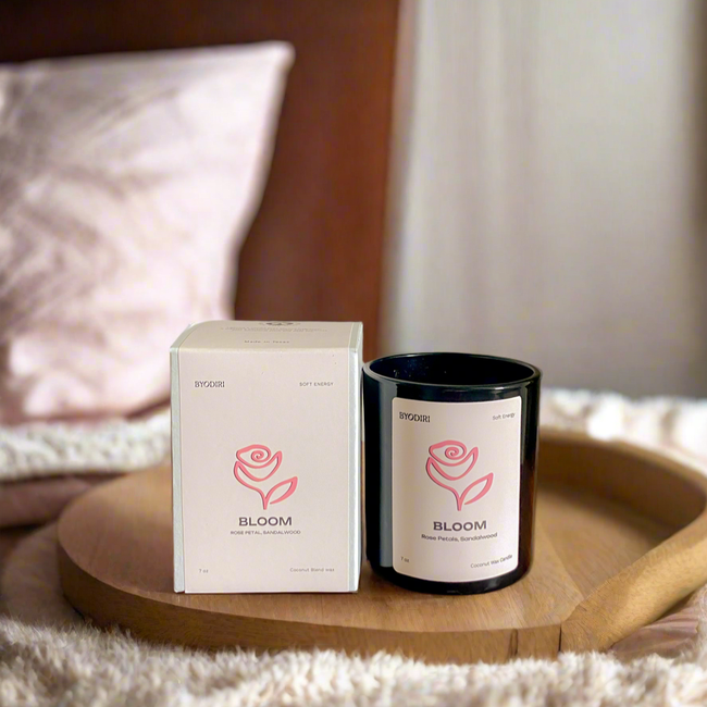 Bloom—Scented Coconut Wax Candle, 7oz-gallery-52644305436946