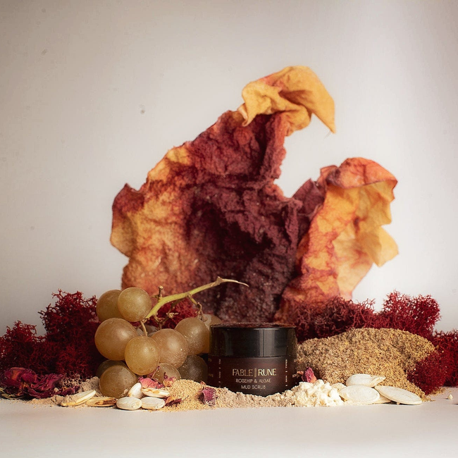 ROSEHIP & ALGAE MUD FACE SCRUB-gallery-39236776427682
