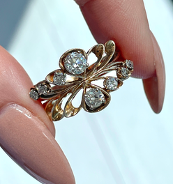 Vintage set of yellow 14K scalloped .88 ctw old cut diamond rings, size 7.75