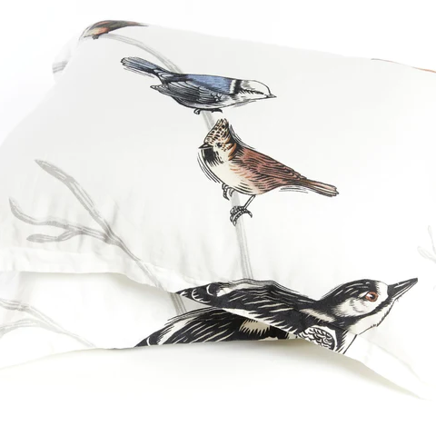 fugle-pillowcases-front_360c17f7-b411-4cd8-b4a5-50bcc757fc81_600x.webp