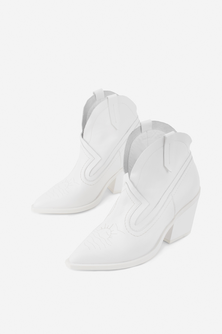 Telhma white leather cowboy boots - KACHOROVSKA x KSENIASCHNAIDER