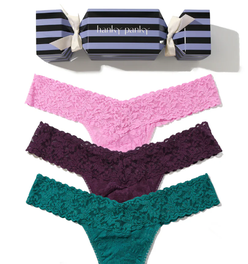 Holiday Exclusive: Signature Lace Low Rise Thong Holiday 3 Pack Cracker
