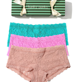 Holiday Exclusive: Signature Lace Boyshort Holiday 3 Pack Cracker