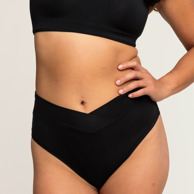 iteration_High_Waist_Brief_Jeanette_Size_S_Onyx_1.jpg