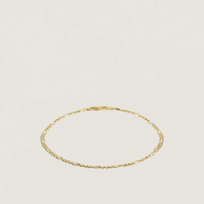 kinn_14k_gold_fine_jewelry_bracelet_kyle_figaro_04.webp