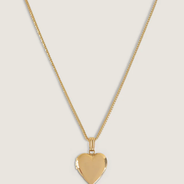 kinn_14k_gold_fine_jewerly_14k_lockets_flatlay-12_aab6ea50-d22c-4414-b373-060c8c3e75e9.webp