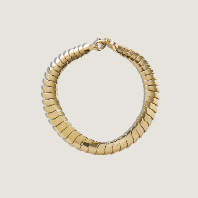kinn_14k_gold_fine_jewelry_cobra_II_bracelet_1-1.webp