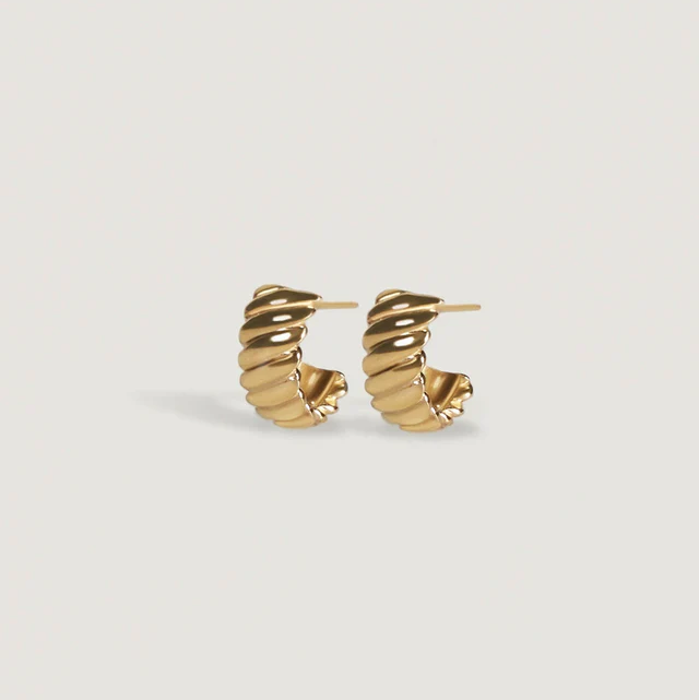 kinn_14k_gold_fine_jewelry_claudine_twist_hoop_earrings.webp