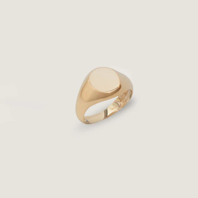 kinn_14k_gold_fine_jewelry_classic_signet_ring_3.webp