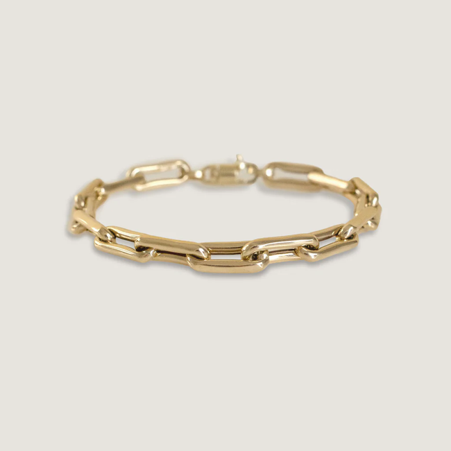 kinn_14k_gold_fine_jewerly_HOLIDAY_23_flatlay-123-41.webp