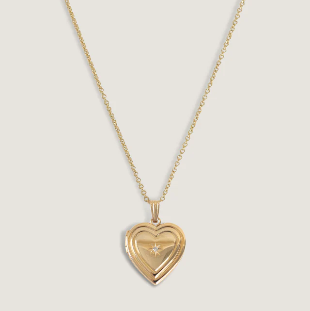 kinn_14k_gold_fine_jewelry_locket_7_97458760-cdb9-42b7-ade6-4e8eb3b705f4.webp