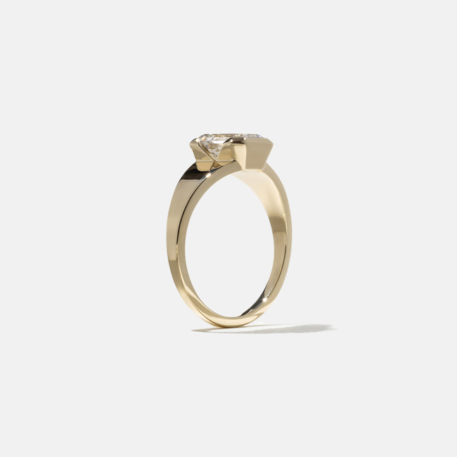 lou-bezel-emerald-14k-yellow-gold_5.jpg