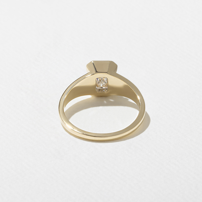 lou-bezel-emerald-14k-yellow-gold_4.jpg
