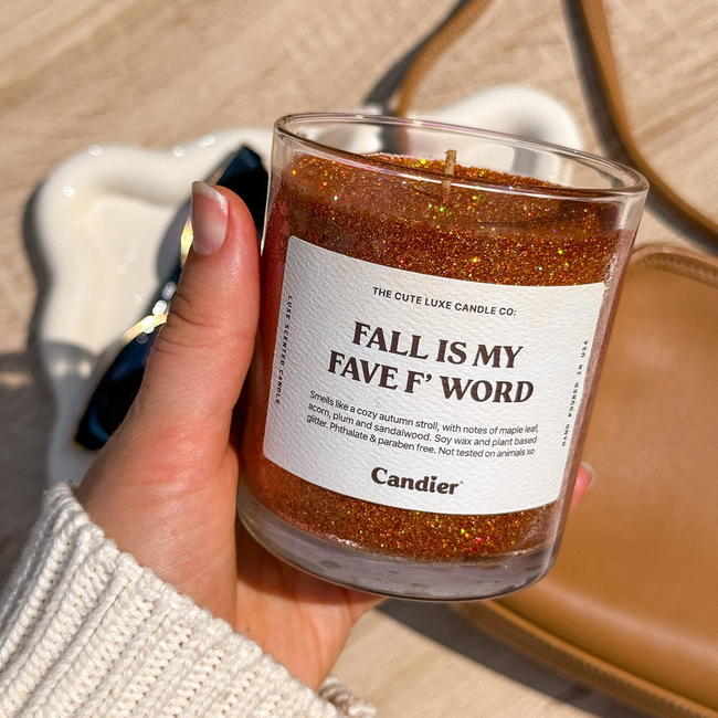 lux-candle-candier-cozy-fall-sweater-weather.jpg