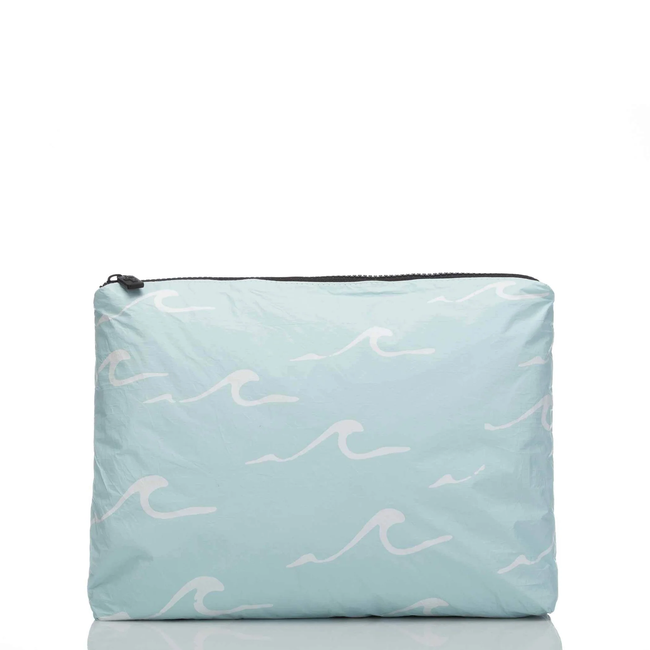 mid_seaside_white_on_LeMU_blue-op.webp